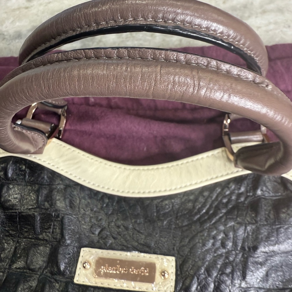 Charles David Fur-Trimmed Black and Cream Hobo Bag - Picture 6 of 6